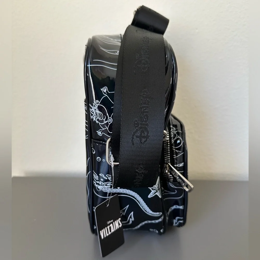 NWT Buckle-Down Disney The Little Mermaid Villain Ursula Poses Crossbody Bag - Picture 6 of 13